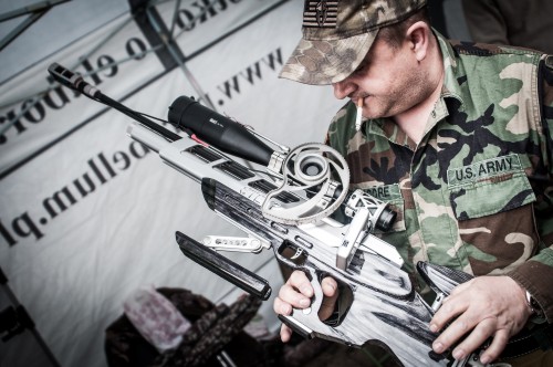 Prezentacja precyzyjnych karabinków pneumatycznych Zawody LongShot 2016